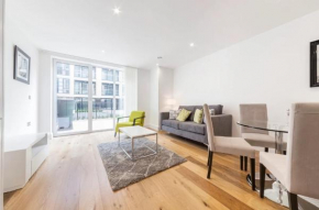 Large Modern 1 Bed Apartment London Canary Wharf with Great Transport links